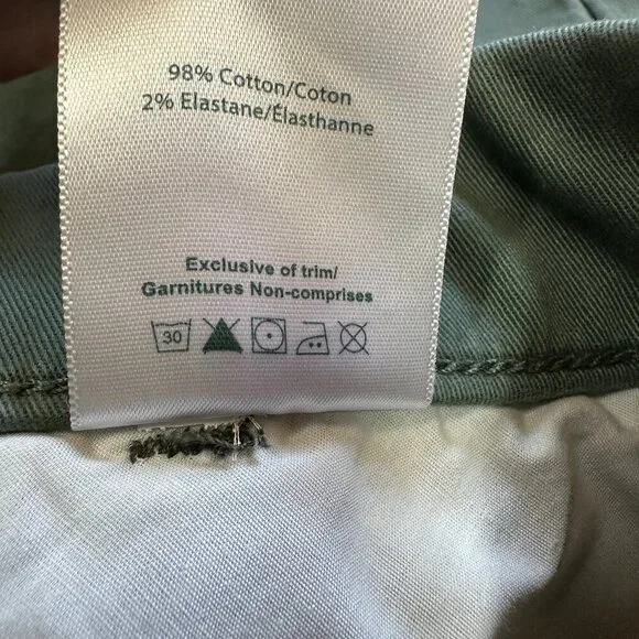 JAG Women's Olive Green Maddie Mid Rise Shorts 7" Inseam, Size 6P - Picture 6 of 6